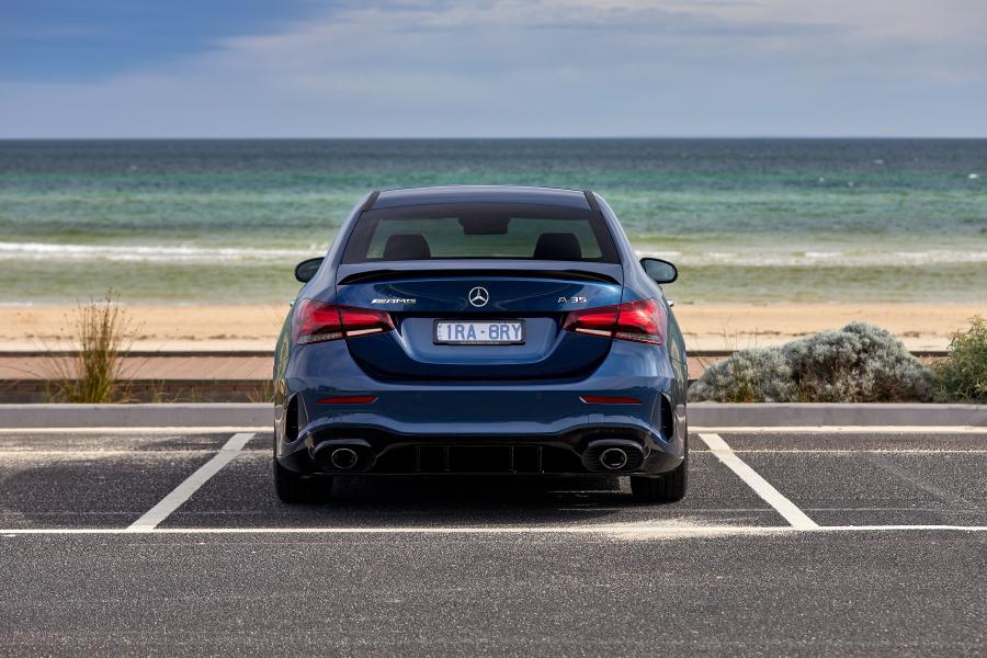  Mercedes-AMG A35 4Matic Sedan (V177) 2020 года  (AU) (фото 36 из 41)